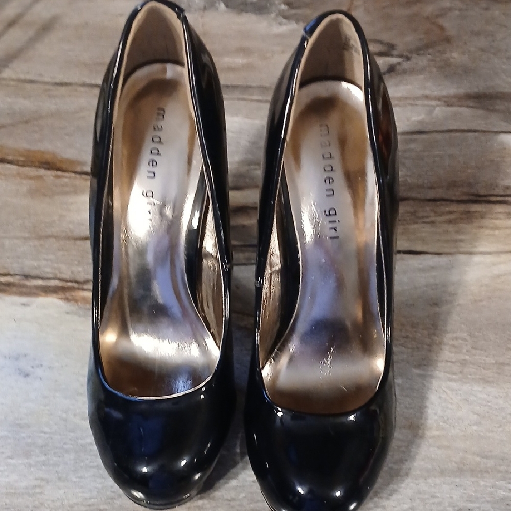 Madden Girl Glossy Black Heels